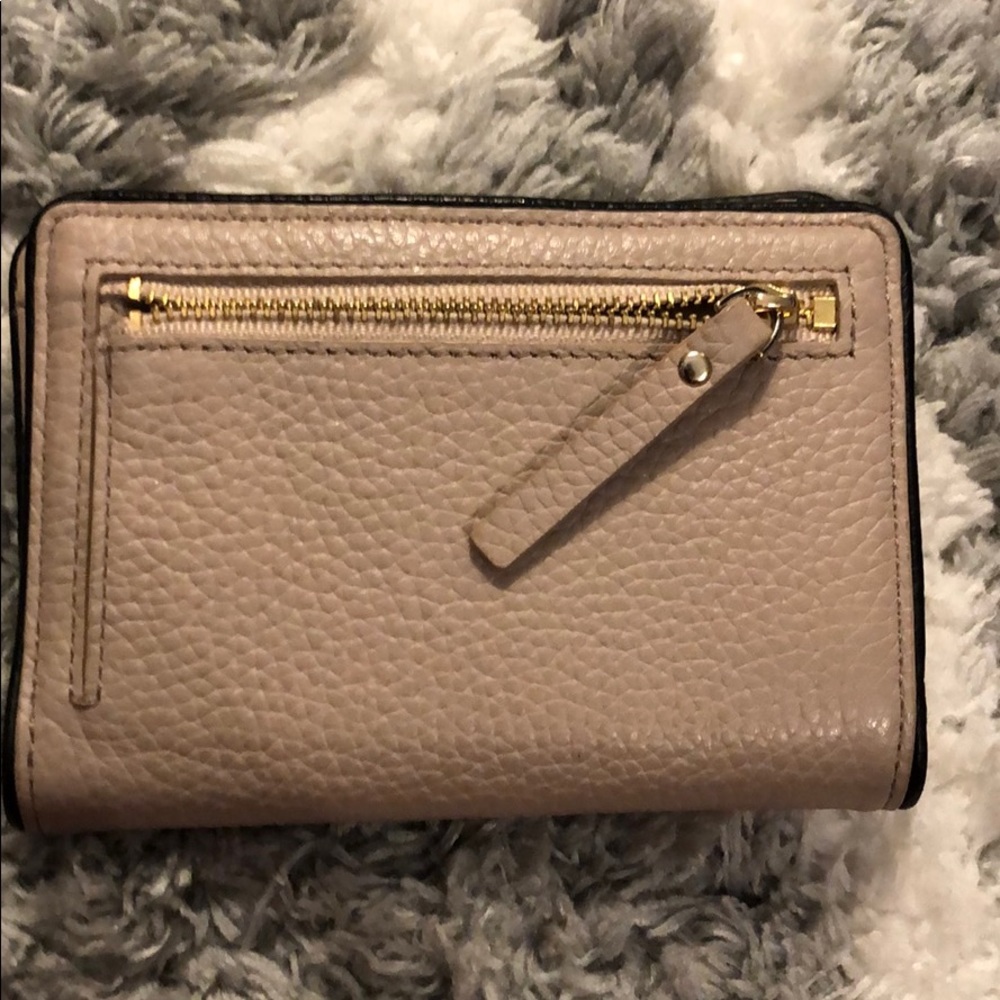Kate Spade Wallet - Picture 4 of 4